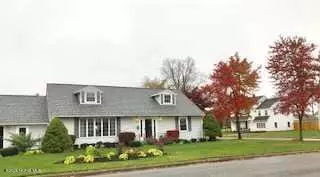 303 S Poplar St, Leipsic, OH 45856