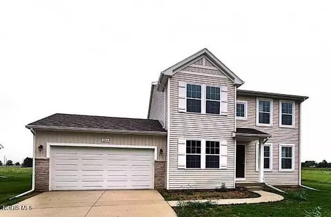 1304 Clairmont Ave, Napoleon, OH 43545
