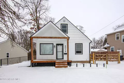 3013 Glencairn Ave, Toledo, OH 43614