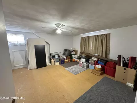 Bedroom - 9513 County Rd E, Hamler, OH 43524 photo 7 of 8