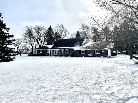 9513 County Rd E, Hamler, OH 43524