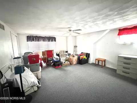 Bedroom - 9513 County Rd E, Hamler, OH 43524 photo 6 of 8