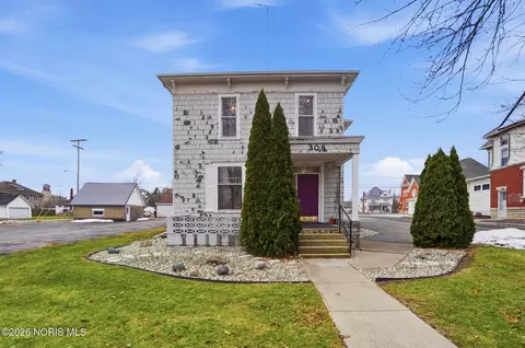 308 N Main St, Paulding, OH 45879