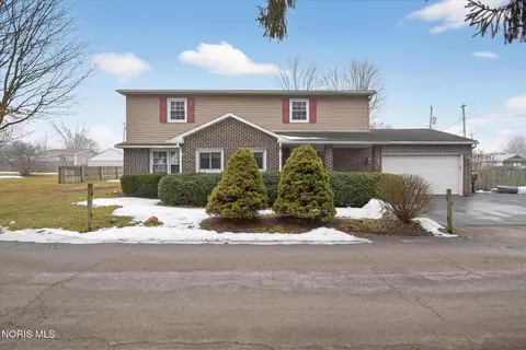 Exterior - 101 Gorrill Dr, Wayne, OH 43466 photo 2 of 11