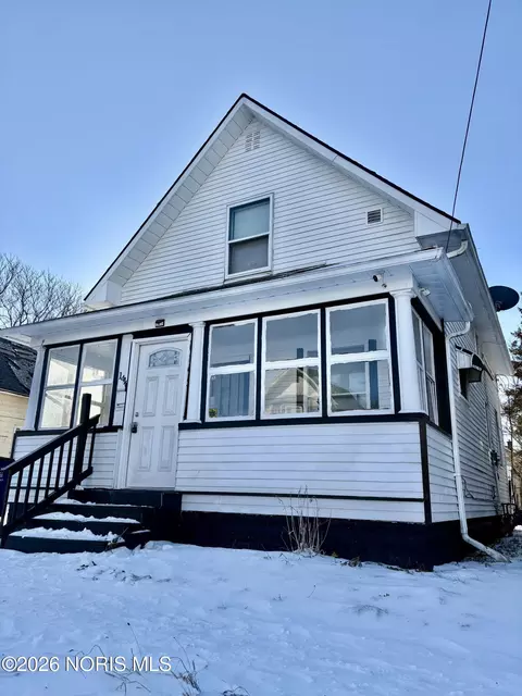 1418 Yates St, Toledo, OH 43608