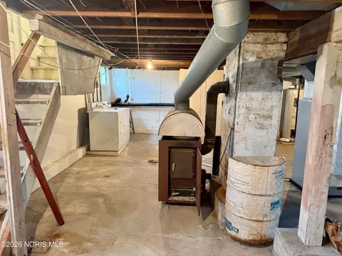 Other - 1082 Warvel Rd, Hamilton, OH 45013 photo 11 of 16