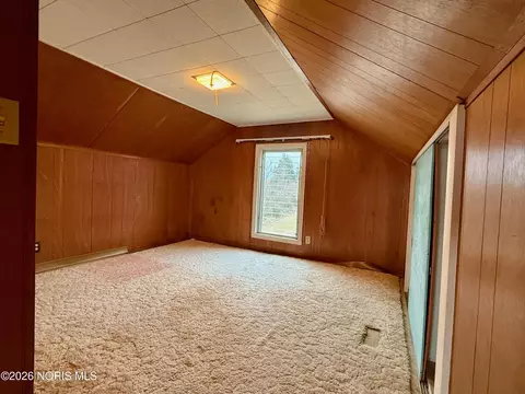 Bedroom - 1082 Warvel Rd, Hamilton, OH 45013 photo 3 of 3