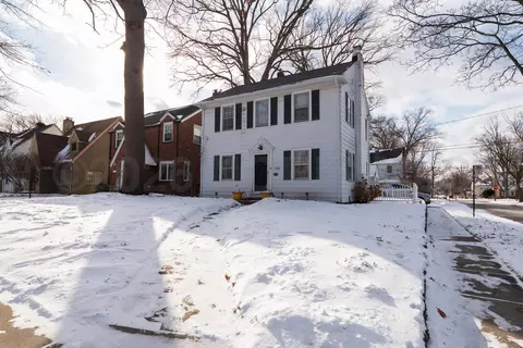 3755 Garrison Rd, Toledo, OH 43613