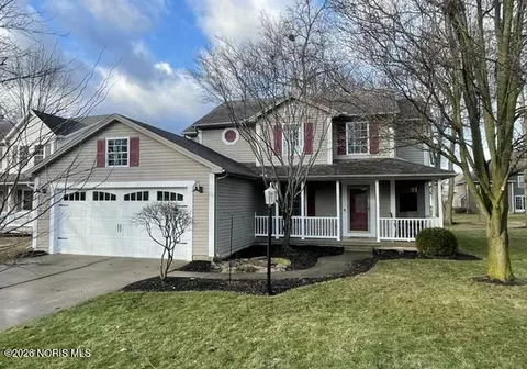 1282 Tricia Ct, Perrysburg, OH 43551
