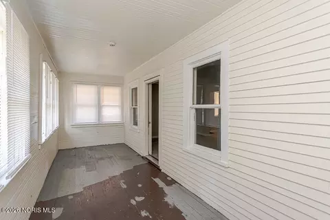 329 E Lake St, Toledo, OH 43608 photo 30