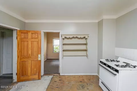 329 E Lake St, Toledo, OH 43608 photo 45