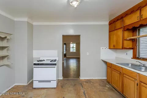 329 E Lake St, Toledo, OH 43608 photo 43