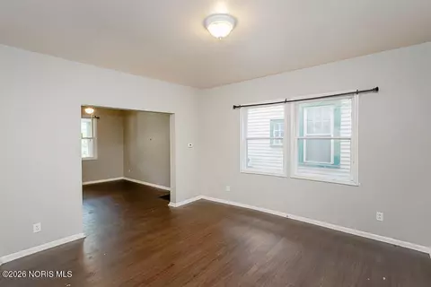 329 E Lake St, Toledo, OH 43608 photo 37