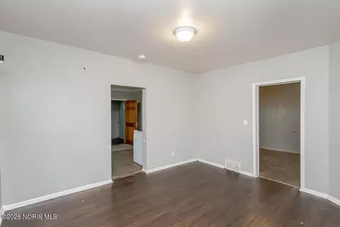 329 E Lake St, Toledo, OH 43608 photo 35