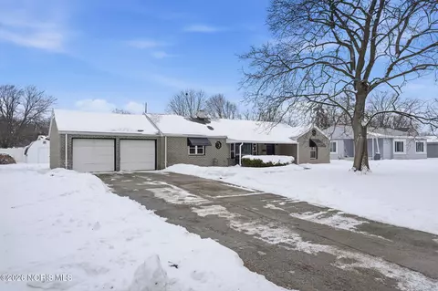 3250 Heatherdowns Blvd, Toledo, OH 43614