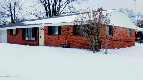 411 Danesmoor Rd, Holland, OH 43528