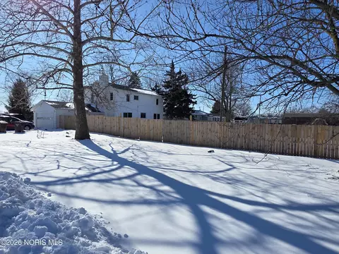 1997 E Main St, Ottawa, OH 45875