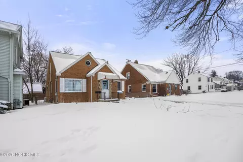 Other - 3906 Garrison Rd, Toledo, OH 43613 photo 2 of 7