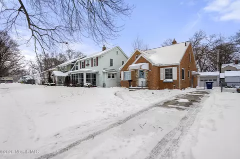 Other - 3906 Garrison Rd, Toledo, OH 43613 photo 1 of 7