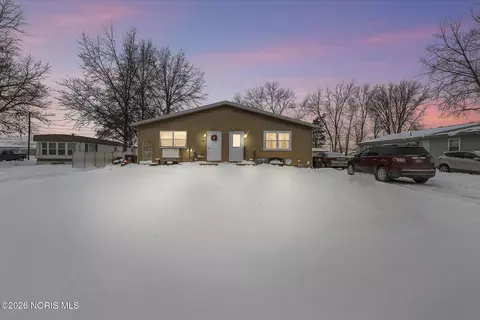 1280 1284 Myrna St, Defiance, OH 43512
