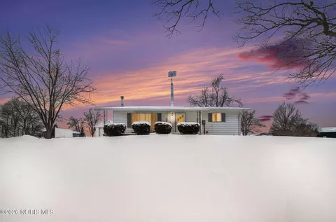 169 Seneca Dr, Montpelier, OH 43543