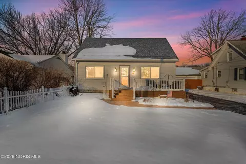 255 N River Rd, Waterville, OH 43566