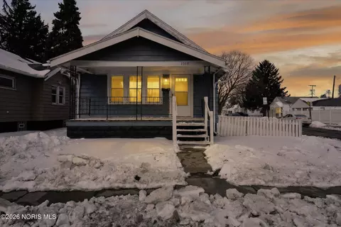 1019 E Manhattan Blvd, Toledo, OH 43608