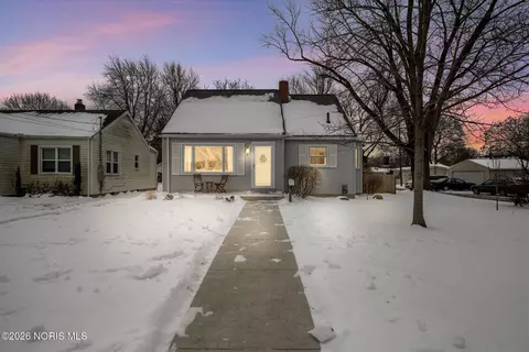 6723 Long St, Sylvania, OH 43560