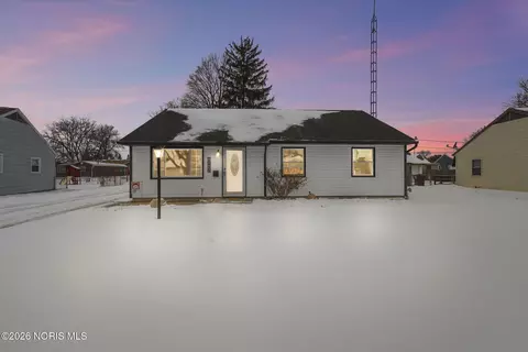 6107 Windamar Rd, Toledo, OH 43611