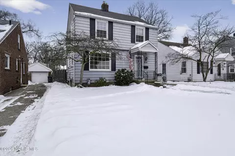 4214 Grantley Rd, Toledo, OH 43613