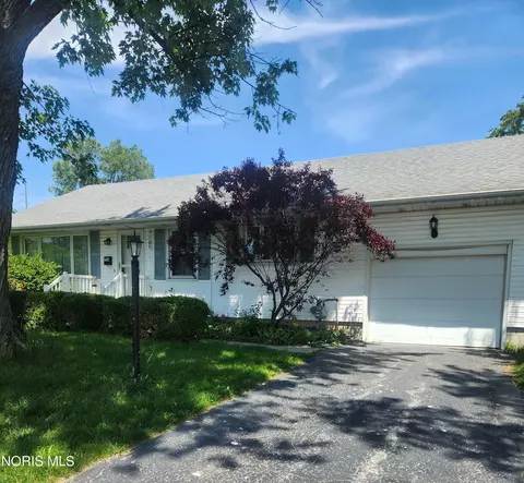 724 Edith Ave, Findlay, OH 45840