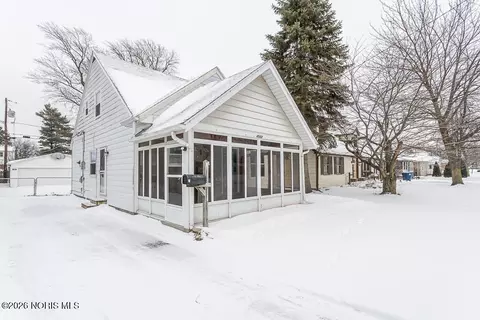 4932 Bales Rd, Toledo, OH 43613