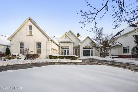 7032 Cinnamon Teal Ct, Toledo, OH 43617
