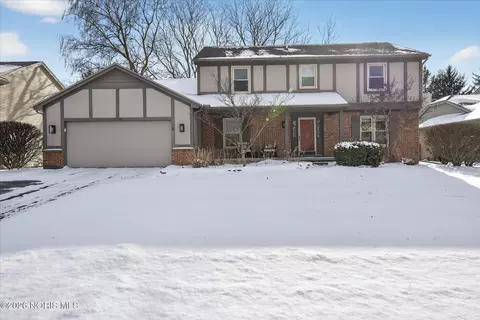 6755 Cloister Ct, Toledo, OH 43617