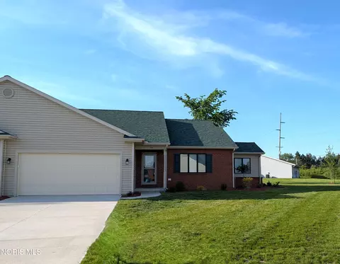 1506 Bristow Ct, Defiance, OH 43512