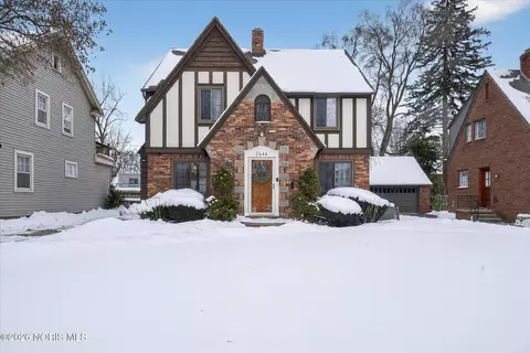 2644 Goddard Rd, Toledo, OH 43606