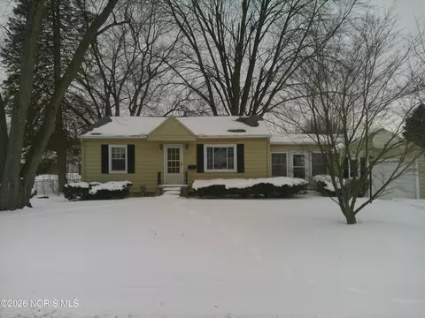 4425 Luann Ave, Toledo, OH 43623