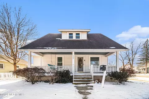404 E Wilson St, Bryan, OH 43506