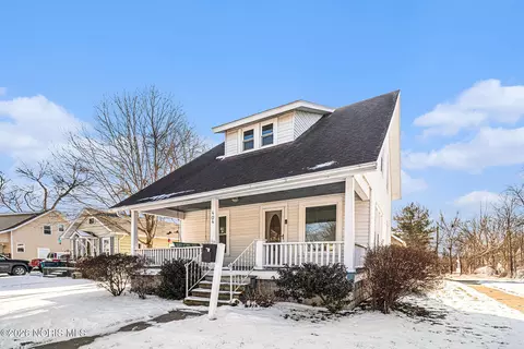 Exterior - 404 E Wilson St, Bryan, OH 43506 photo 1 of 1