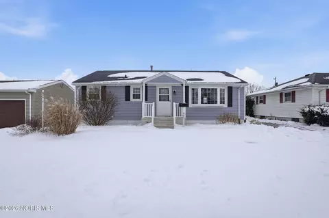 421 Clifton Ave, Findlay, OH 45840