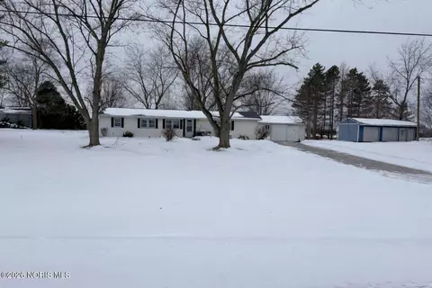 14742 Dohoney Rd, Defiance, OH 43512
