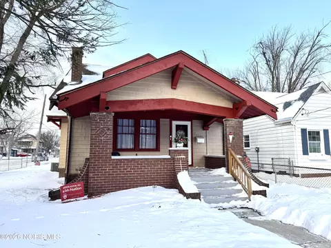 4203 Berwick Ave, Toledo, OH 43612