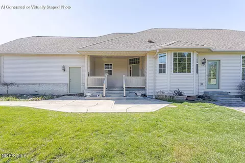10116 Blue Crk N, Whitehouse, OH 43571