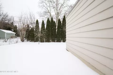 Exterior - 540 Clifton Blvd, Toledo, OH 43607 photo 7 of 10