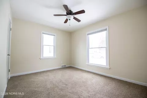 Bedroom - 540 Clifton Blvd, Toledo, OH 43607 photo 1 of 11