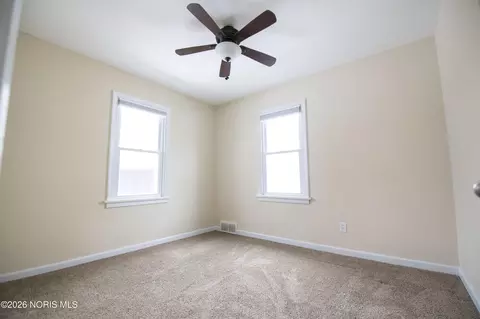 Bedroom - 540 Clifton Blvd, Toledo, OH 43607 photo 4 of 11