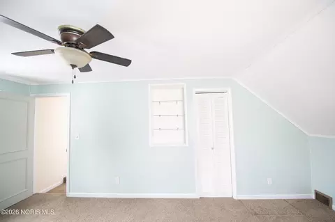 Bedroom - 540 Clifton Blvd, Toledo, OH 43607 photo 9 of 11
