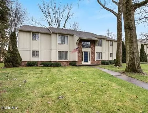 2720 Westcastle Dr # 1, Toledo, OH 43615