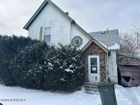 109 Harrison St, Bloomdale, OH 44817