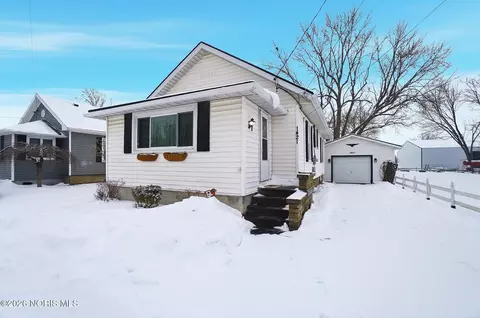 1421 E Sandusky St, Findlay, OH 45840
